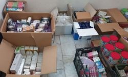 کشف انواع لوازم منزل و آرایشی قاچاق در پوشش بار الوار